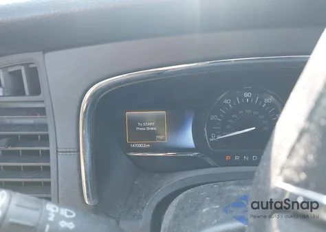 2017 Lincoln Navigator Select z USA, uszkodzony, nr VIN 5LMJJ2JT4HEL13856